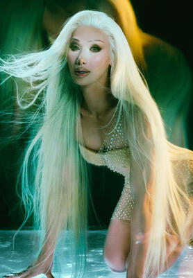 Plastique Tiara Shoot 2025